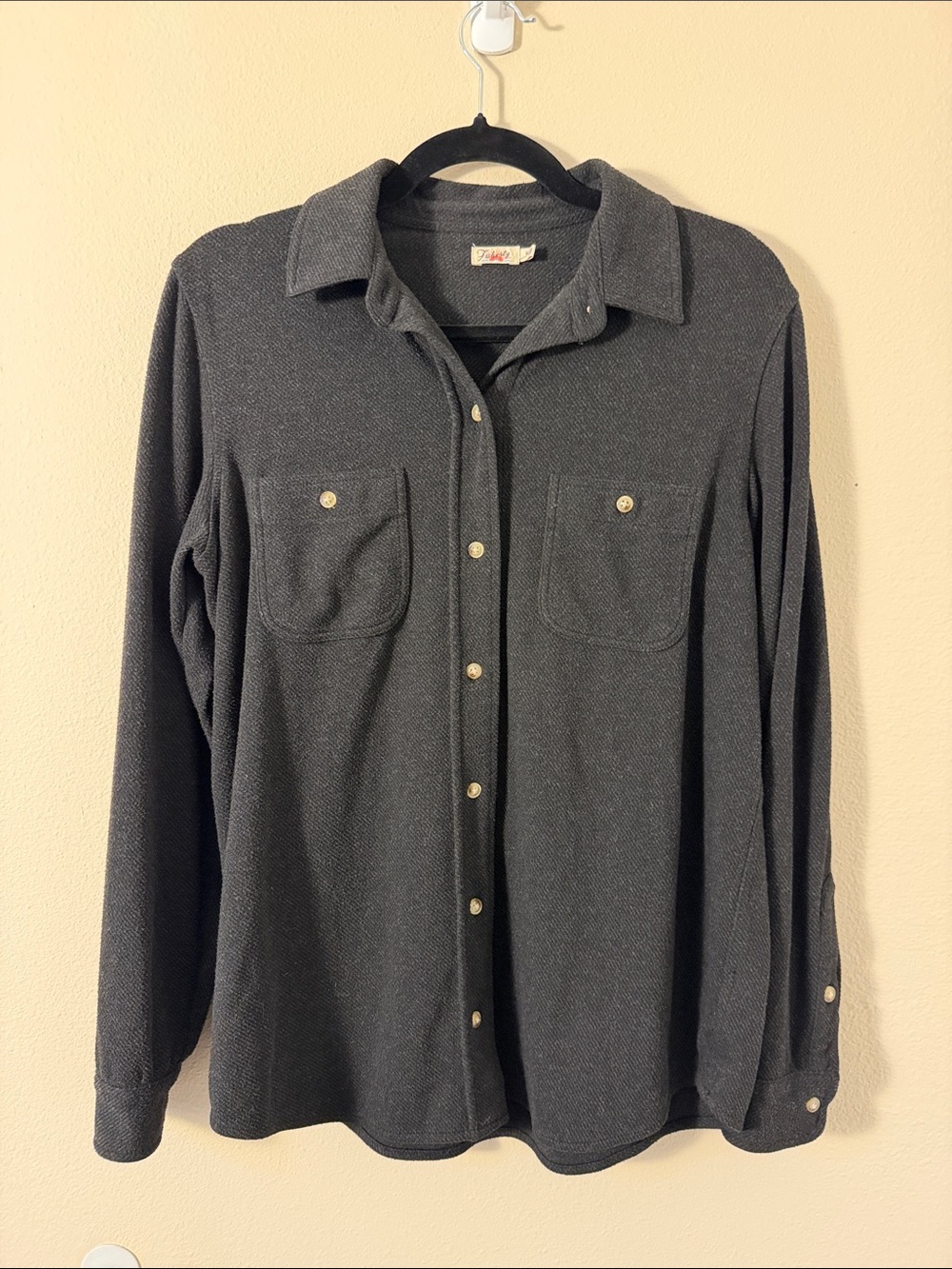 Faherty Legend Women's Sweater Shirt in Heathered Gray Twill Size M